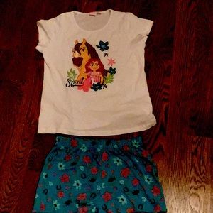 Size large spirit pajamas never been one just bought two piece set very soft